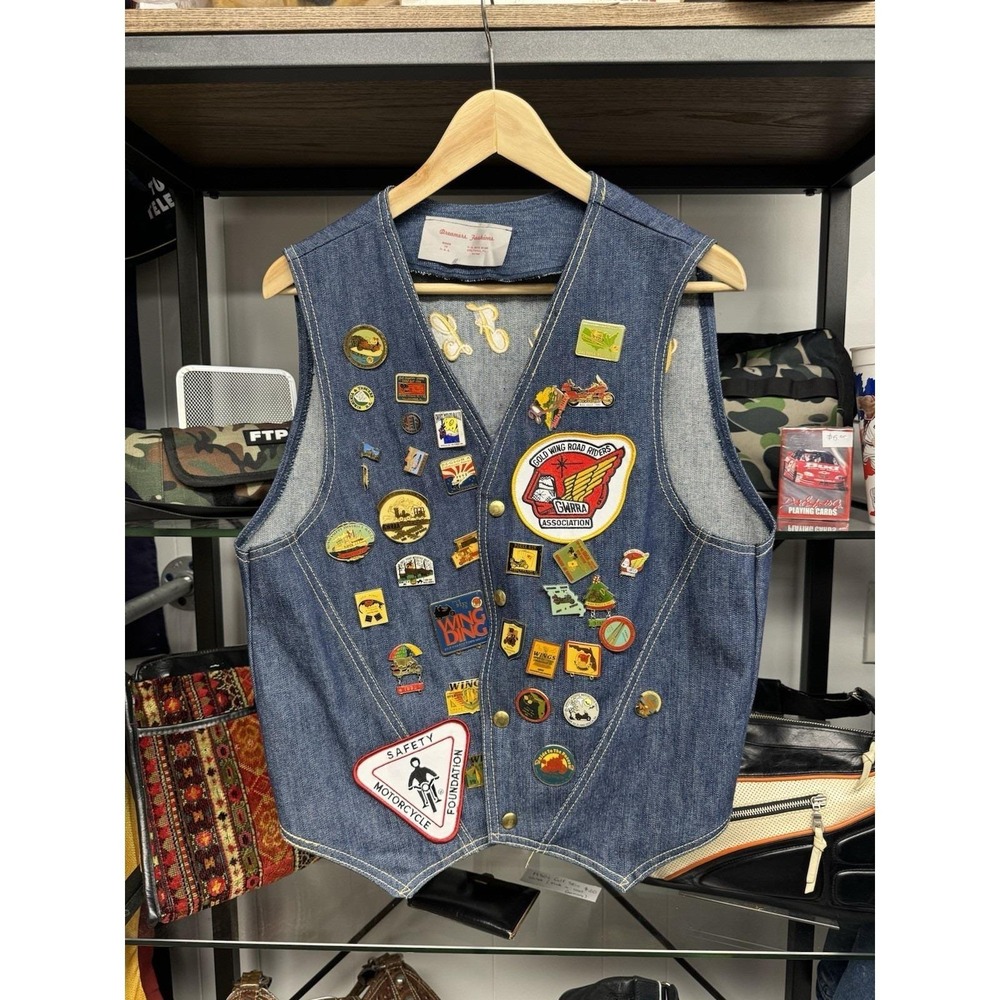 Vintage 70s 80s GWRRA Gold Wing Road Riders Multi Pin Patched Jean Vest Size S/M